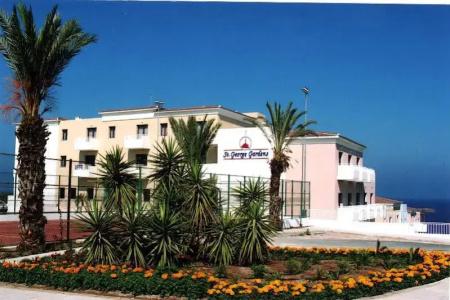 St. George Gardens & Suites - 30