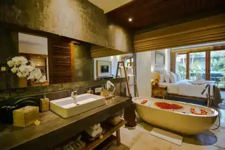 Purana Suite Ubud - 45