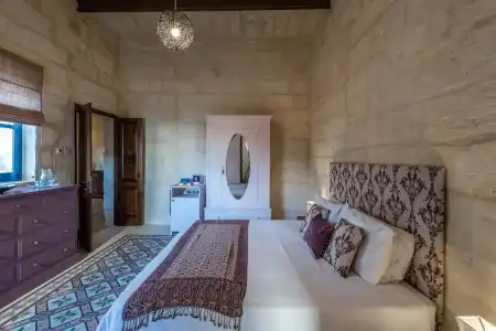 The Stone House - 29