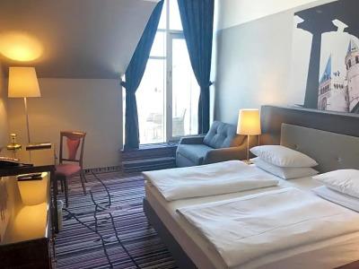 Brunfels, in the Unbound Collection by Hyatt - 26