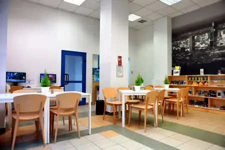 Warsaw Hostel Centrum Private Rooms & Dorms - 18