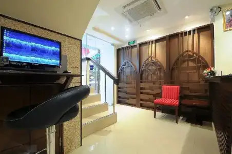 Royal Express Inn Sukhumvit - 8