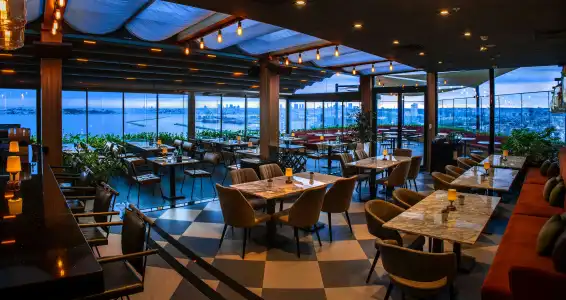 DoubleTree By Hilton Istanbul Moda - 38
