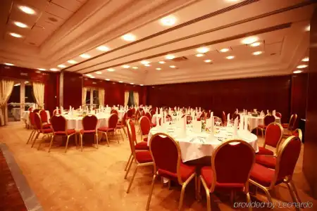 Crowne Plaza Bucharest by IHG - 32
