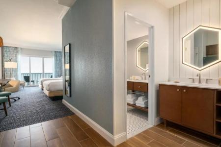 DoubleTree by Hilton Ocean City Oceanfront - 132