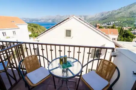 Cina Apartments - 242