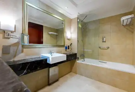Somewhere Luxury Apartment (Formerly known as Le Meridien Dubai) - 24
