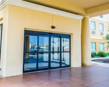 Sleep Inn & Suites New Braunfels - 15