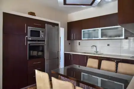 Iraklis Studios & Apartments - 180