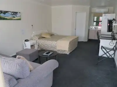 Shadzz Motel - 13