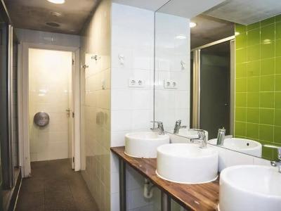 Rocket Hostels Gracia - 28