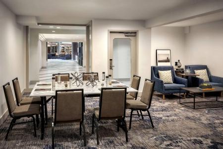 Ventura Beach Marriott - 37