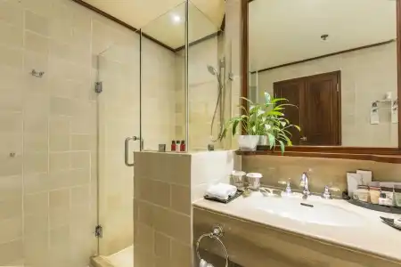 Chatrium Royal Lake Yangon - 90