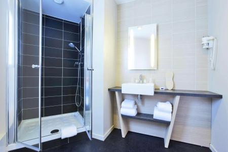Kyriad Prestige Vannes Centre – Palais Des Arts - 30
