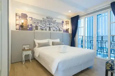 White Ivory Bed & Breakfast - 85