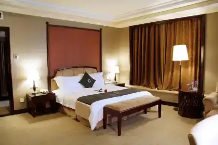 Royal Marina Plaza - 61