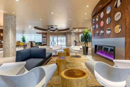 Cambria Milwaukee Downtown - 1