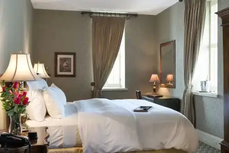 Nicollet Island Inn - 51