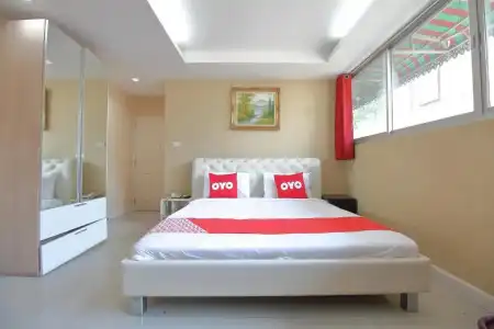 OYO 102 Diamond Residence Silom - 64