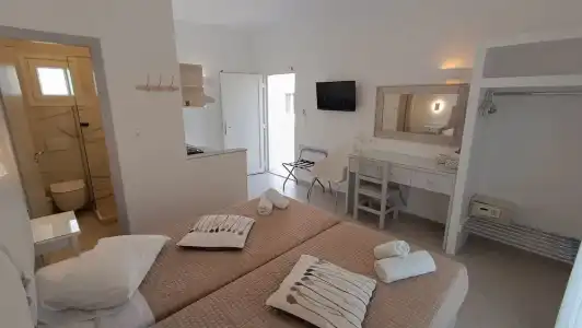 Cyclades Studios - 261