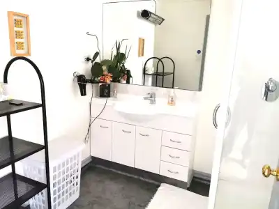 Lush & Co Auckland Bed & Breakfast - 27