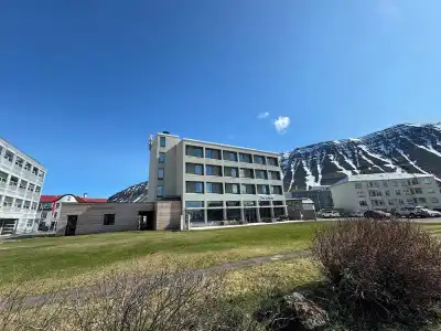 Isafjördur - Torg - 0