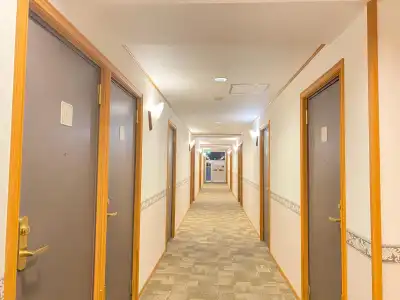 Toyoko Inn Hakata Nishi-nakasu - 9