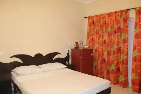 Empire Guest House - 19