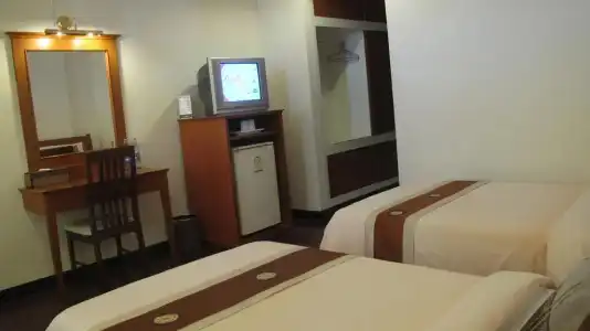 Ubon - 26
