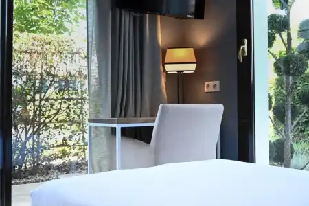 Hôtel Les Muses - 17