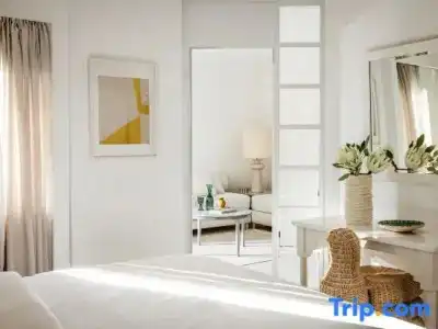 Navarat Heritage - 200