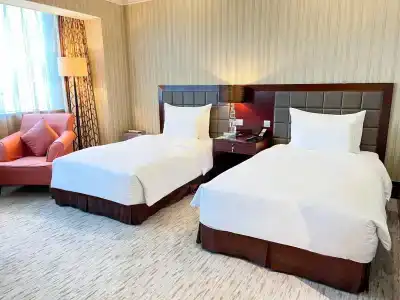 Wuhan Jin Jiang International - 2