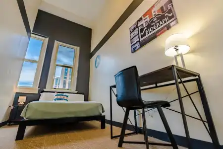 HI Chicago, The J. Ira and Nicki Harris Family Hostel - 96