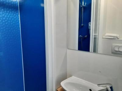 Kyriad Direct Caen Nord – Memorial - 22