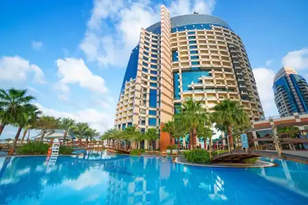 Khalidiya Palace Rayhaan by Rotana, Abu Dhabi - 0