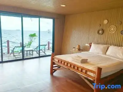 Paree Hut Resort Koh Sichang - 51