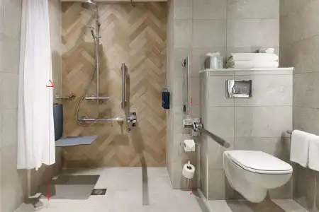 DoubleTree by Hilton Bristol North - 47