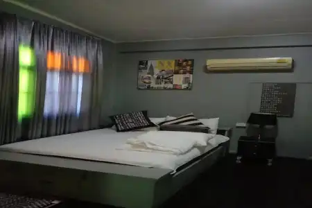 OYO 857 42 Loft Bed and Breakfast - 21