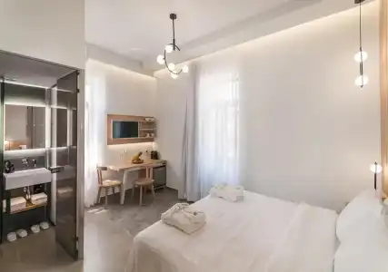 Epavli Boutique - 34