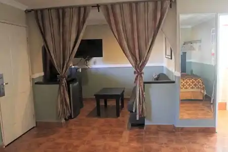 Paradise Inn & Suites - 22