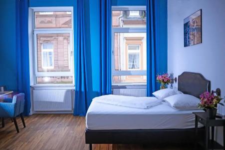 SmartMystique Self Check-IN - 103