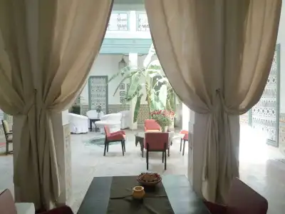 Riad Azahar - 6