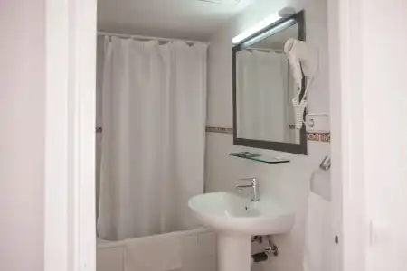 Hostal Los Pinos - 41