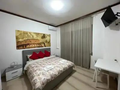 Bella Roma Guest House - 10