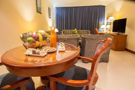 Grand Excelsior Sharjah - 4