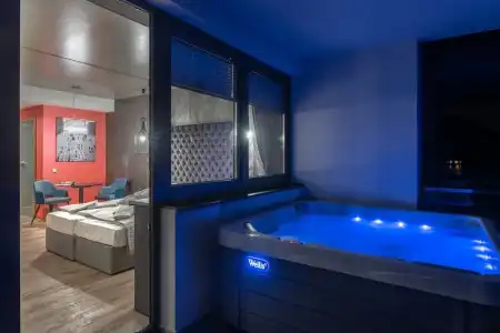 Onyx Luxury - 58