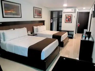& Suites PF - 38