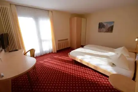 HOP Apartments & Suites - 39
