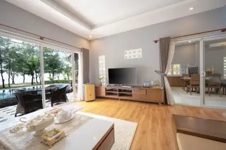 Milana Beach Resort & Spa - 98