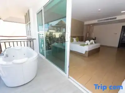 Crystal Palace Pattaya - 110